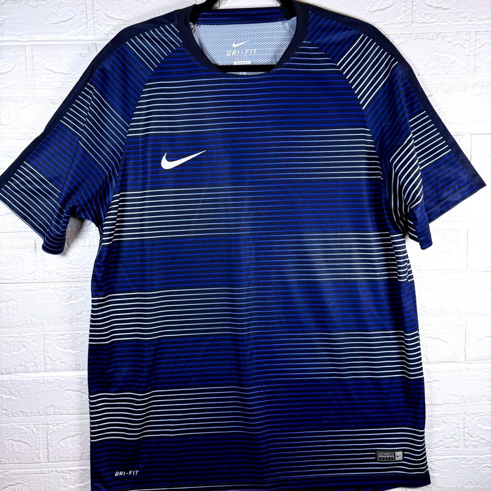 Nike Soccer Jersey Mens XL Blue Striped Dri-FIT Short Sleeve Training Shirt